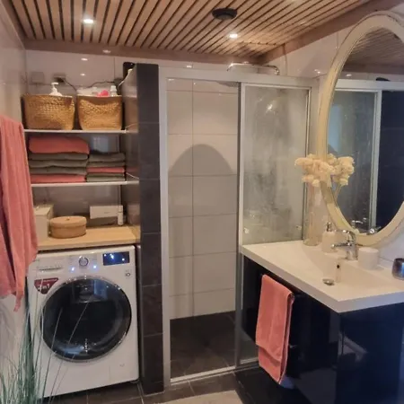 Sentralt Beliggende Leilighet Apartment
